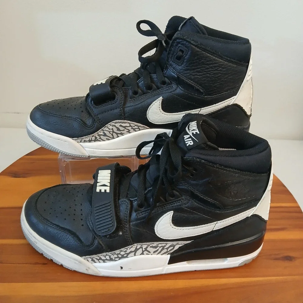 Jordan Legacy 312 Mens 9 Black White Shoes Sneakers AV2922-001